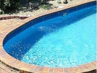 Stannum Lodge Motor Inn Станторп Екстериор снимка
